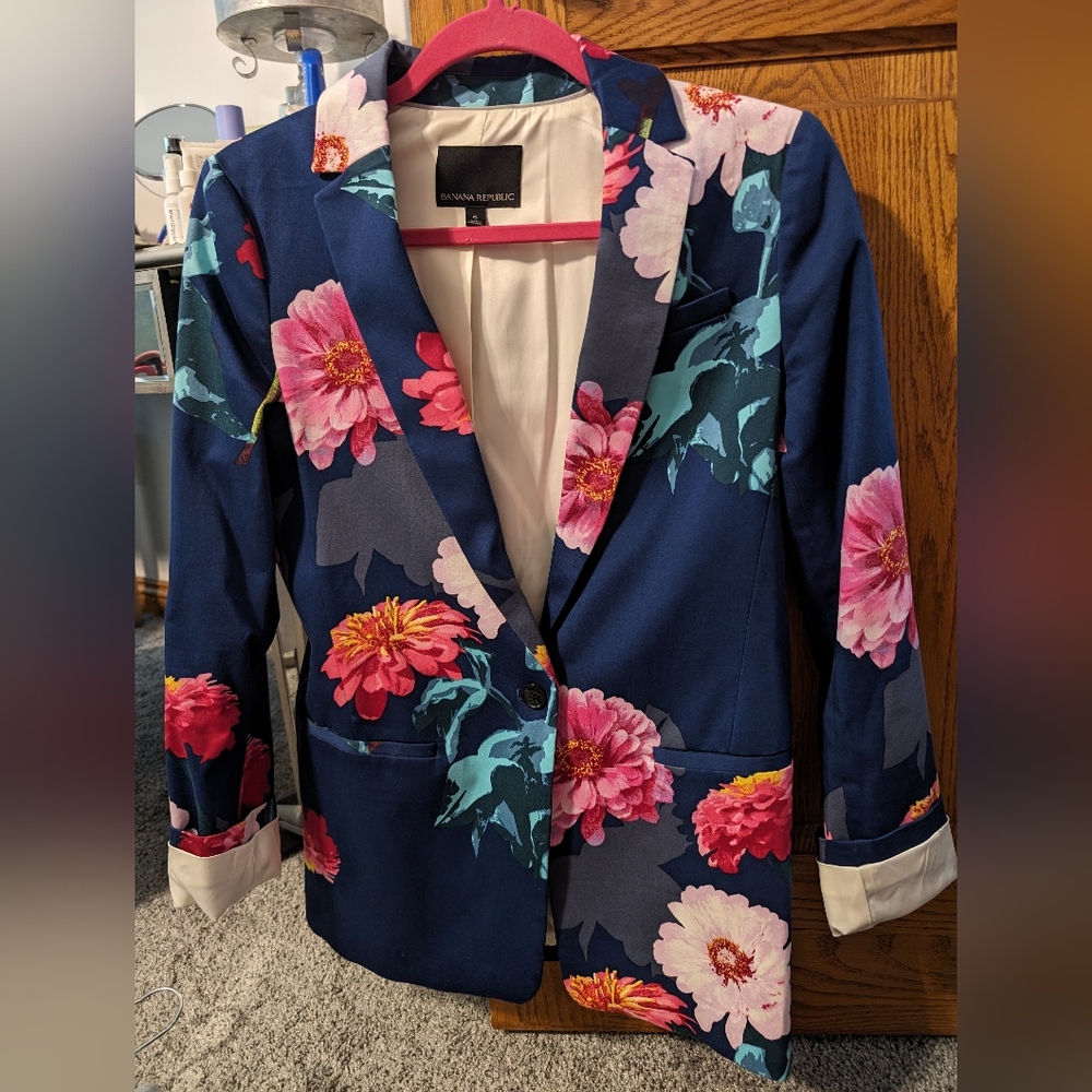Banana Republic floral blazer